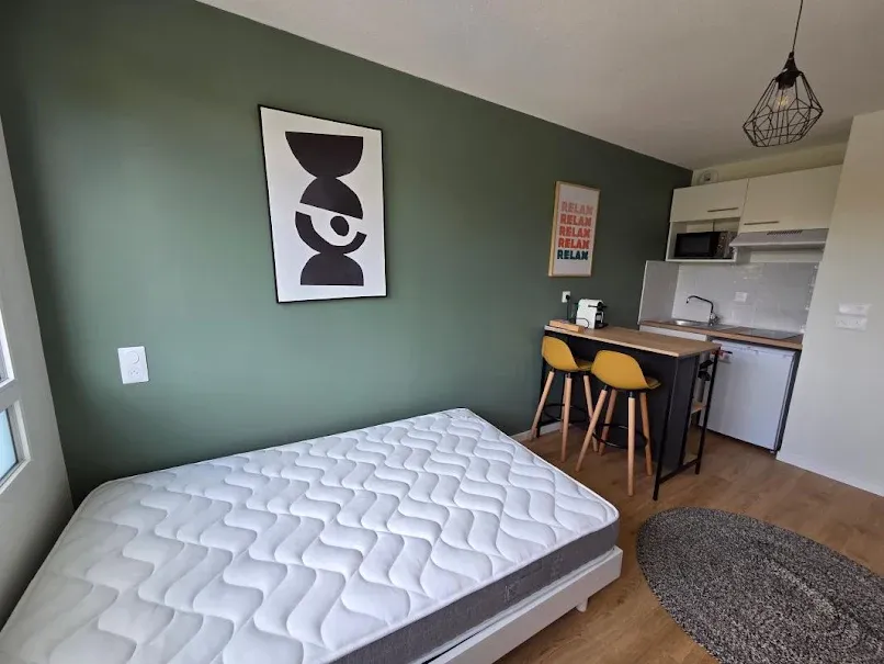 Chambres - Studio Meublé avec Ascenseur à Albi
