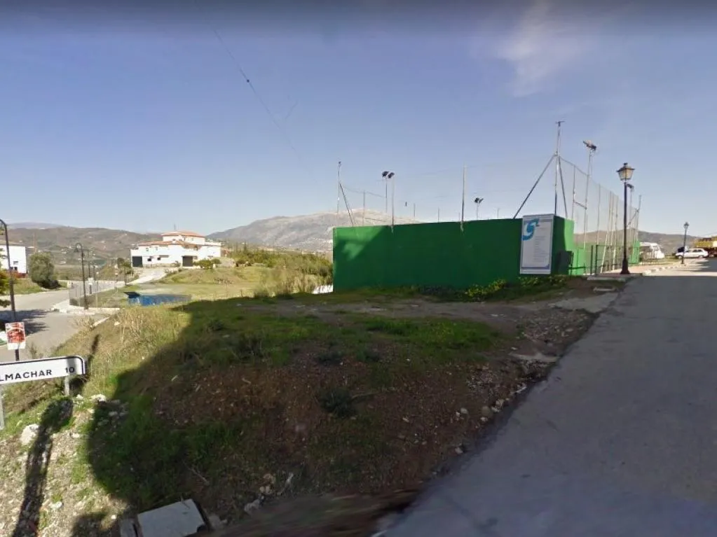 Välivaade - Plot with Infrastructure in Benamocarra, Málaga
