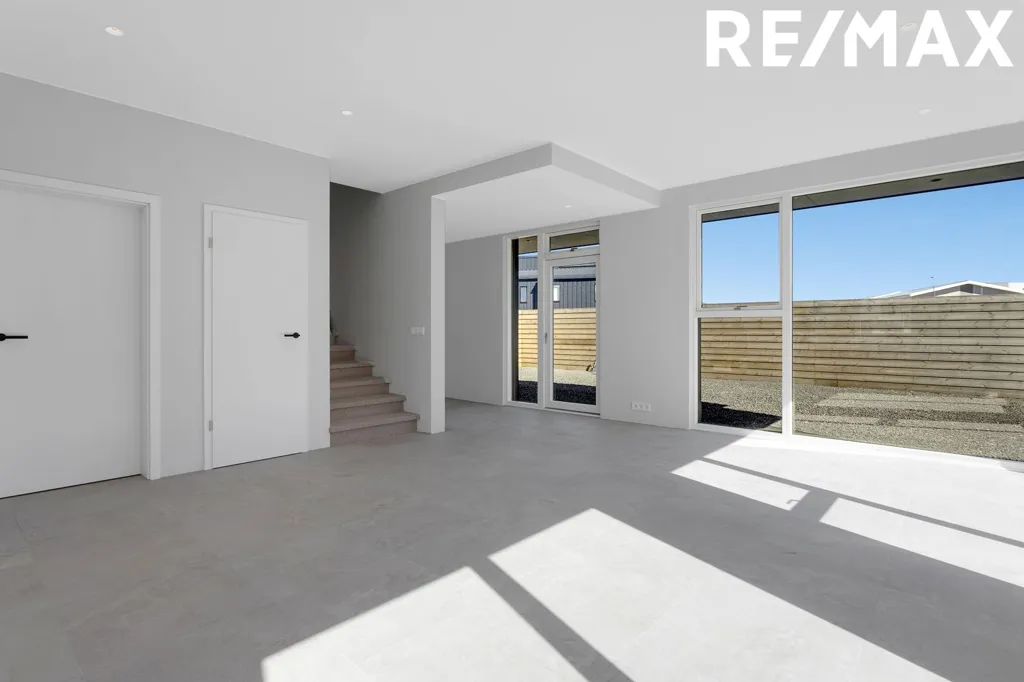 Séjour - Modern Apartment with Garden in Úlfarsárdal