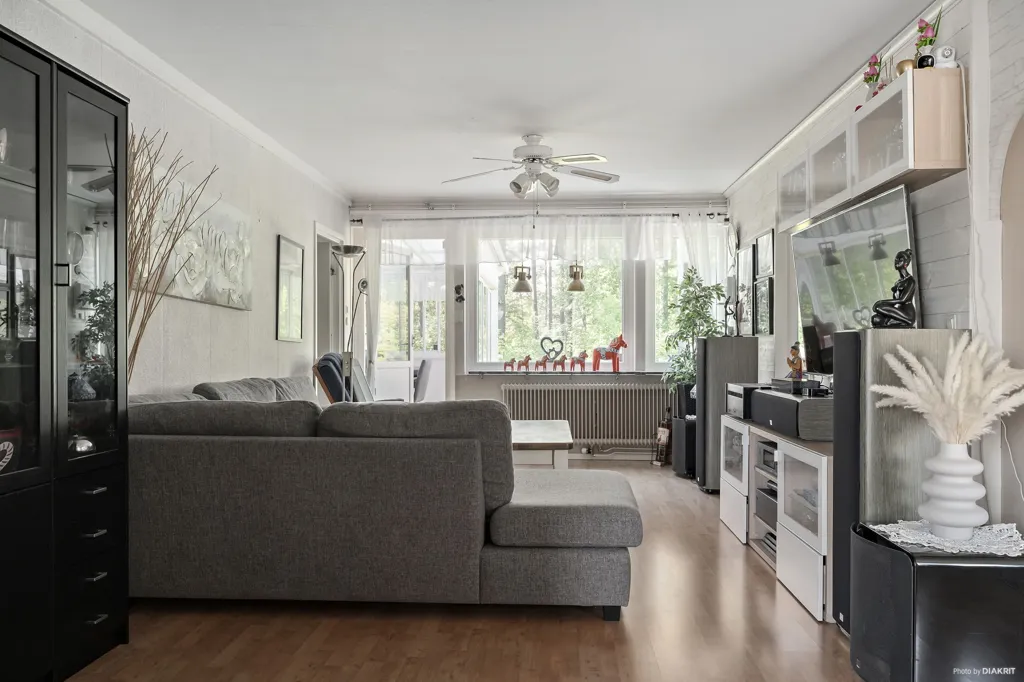 Séjour - Apartment with Balcony in Borlänge