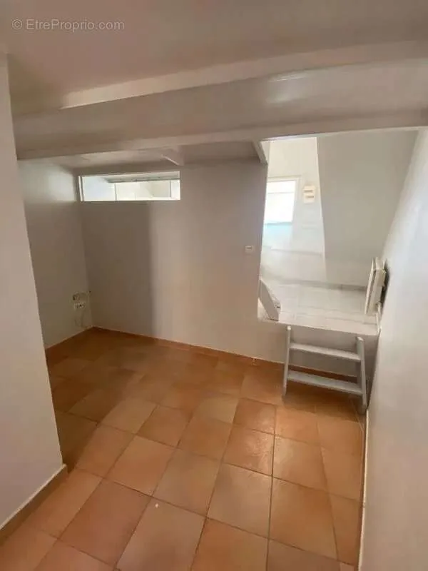 other_room