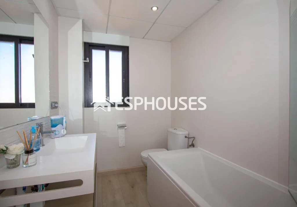 Vannitoad - Penthouse with Sea View in Guardamar Playa
