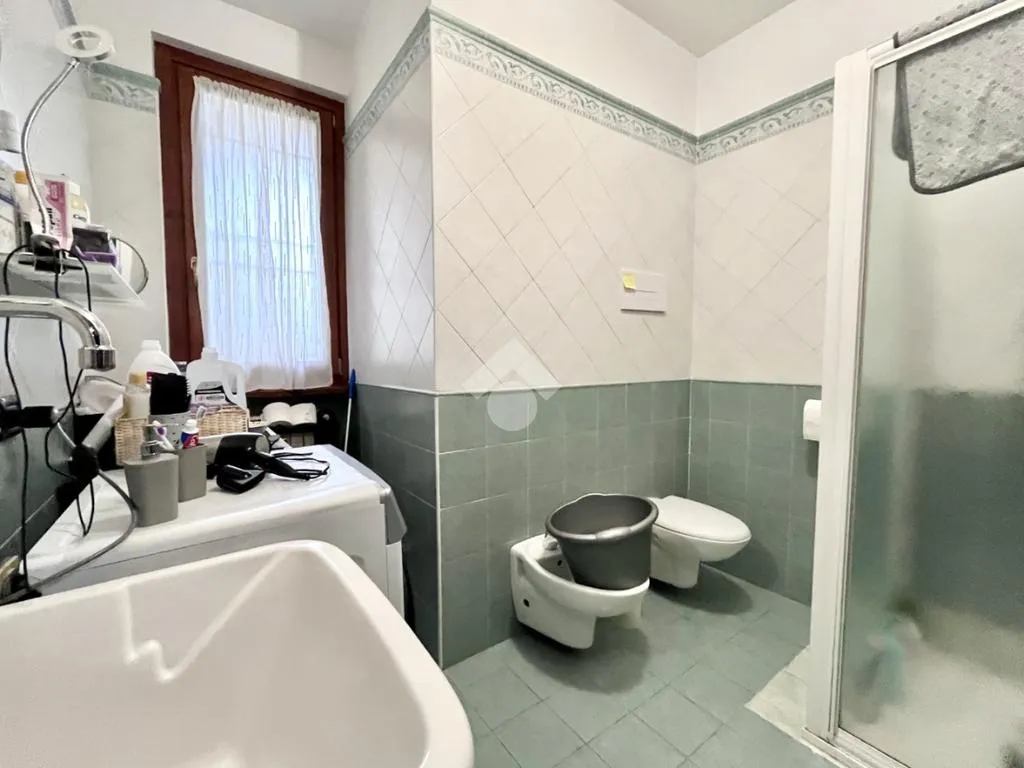 Salles de bain - Trilocale with Terrace in Adro