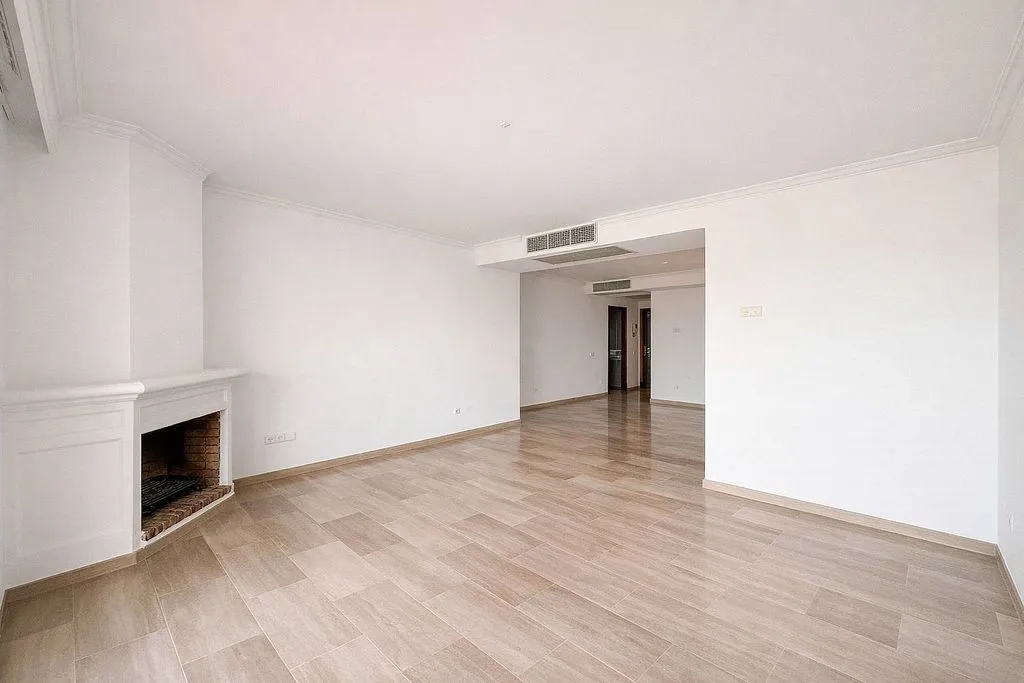 Séjour - Modernised Ground Floor Flat with Pool in Bendinat
