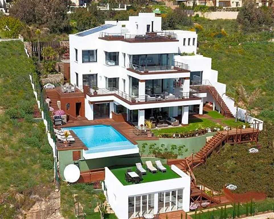 Õhuvaade - Luxury Villa with Panoramic Views in La Duquesa