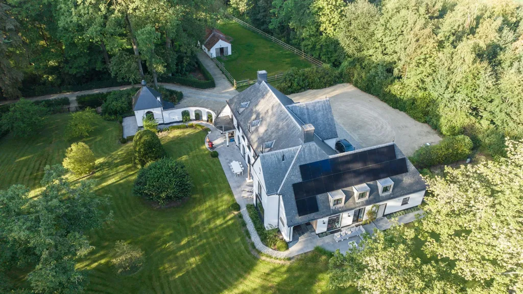 Vue aérienne - Villa Rénovée avec Jardin à Turnhout