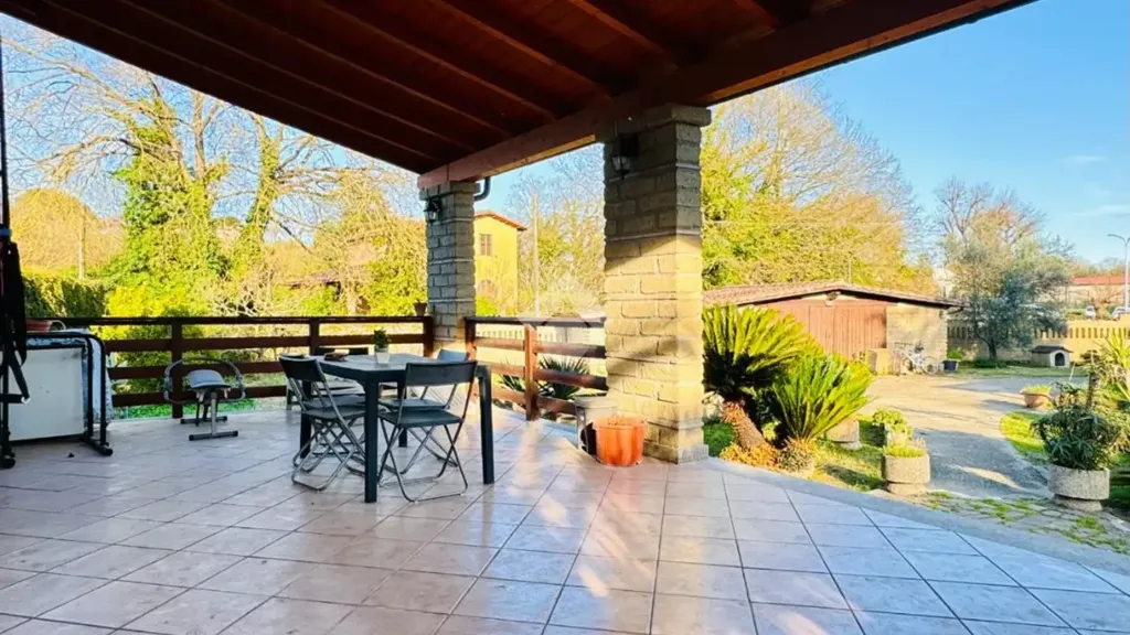 Terrass - Villa with Private Garden in Bracciano