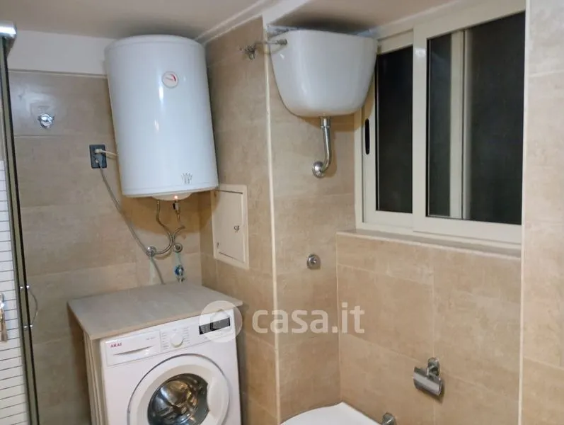 Vannitoad - Furnished Flat with Balcony in Naples