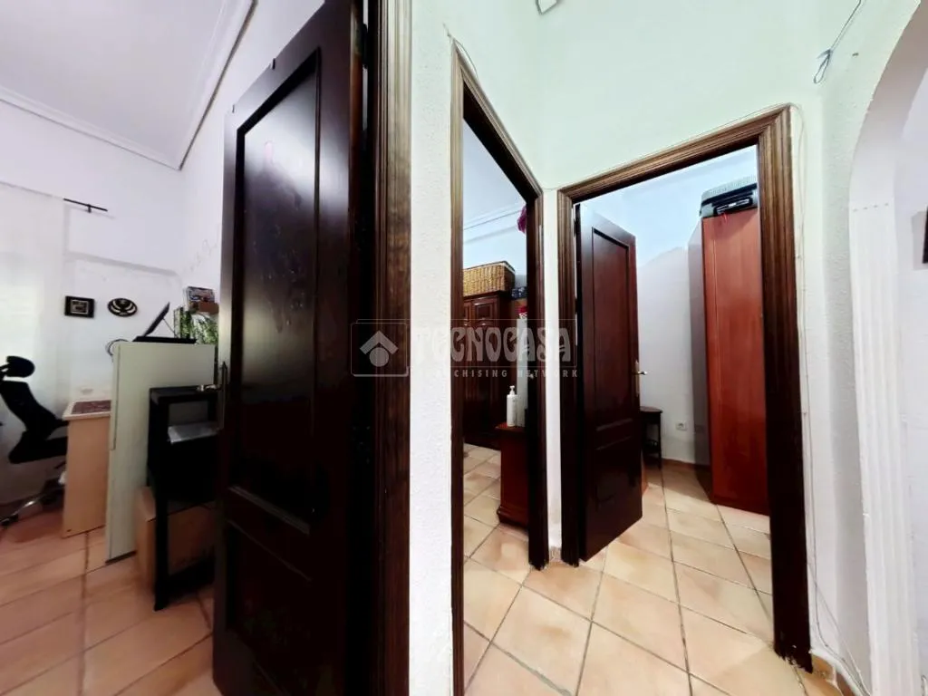 Ingresso - Ground Floor Flat with Garden View in Ciudad Jardín