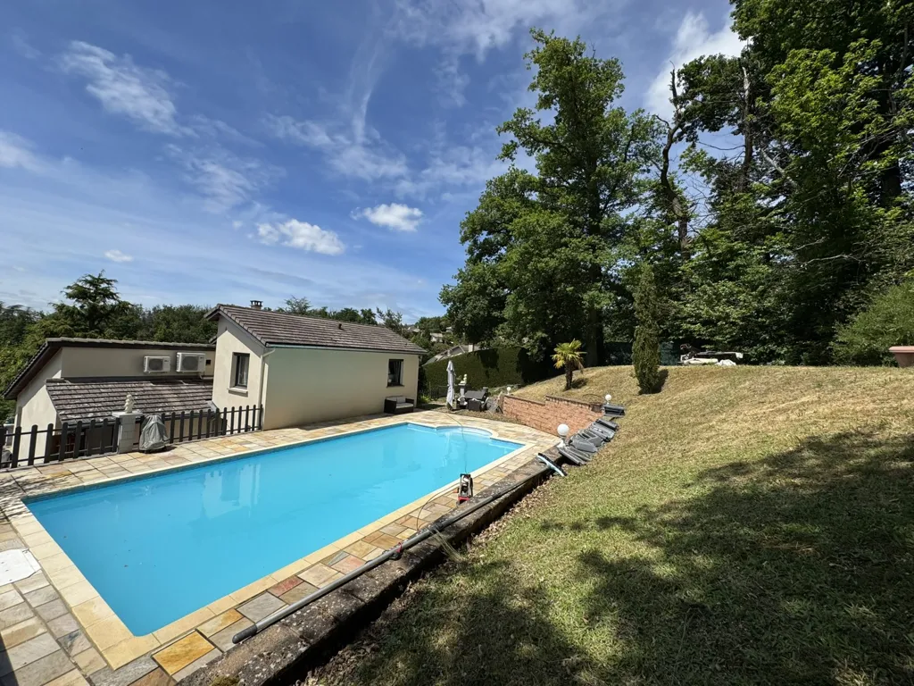 Bassein - House with Pool and View in L'Etrat