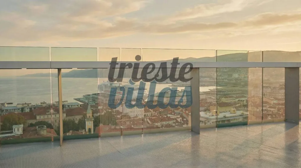 Terrazza - Duplex Apartment with Sea View in Trieste
