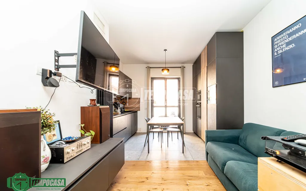 Séjour - Quadrilocale with Double Terraces in Milan