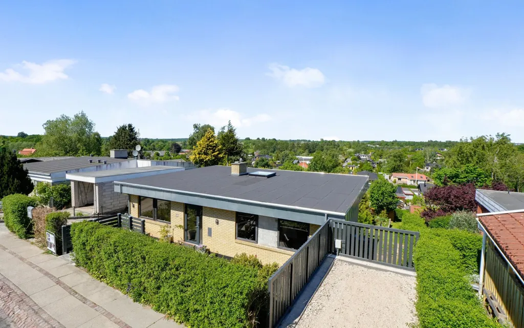 Vista aerea - Renovated Villa with Garden in Måløv