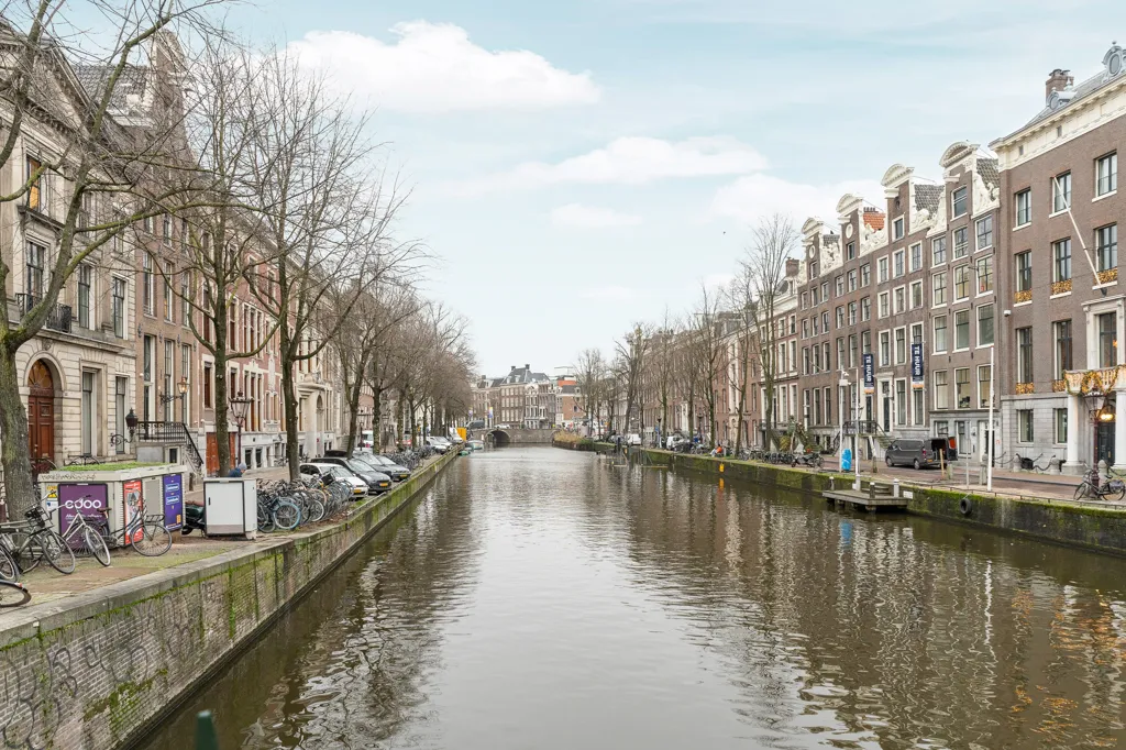 2-toaline korter asukohas Amsterdam