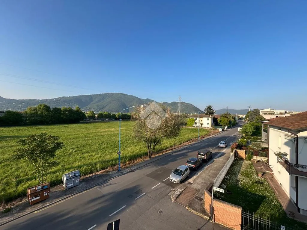 3-Room Apartment with Balcony in Brescia