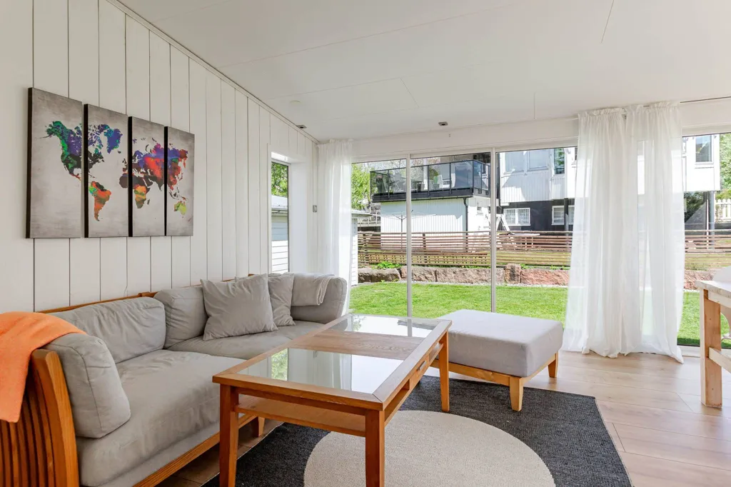 Elutuba - Villa with Lake View in Jönköping