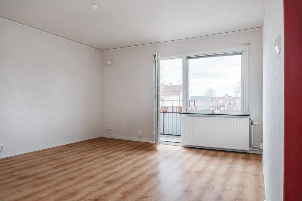 Toad - Apartment with South-Facing Balcony in Sollefteå