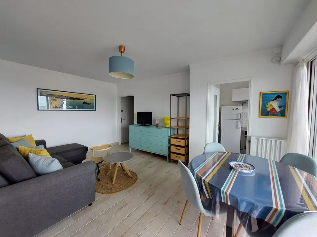 Elutuba - Student-Friendly Flat with Sea View in Anglet