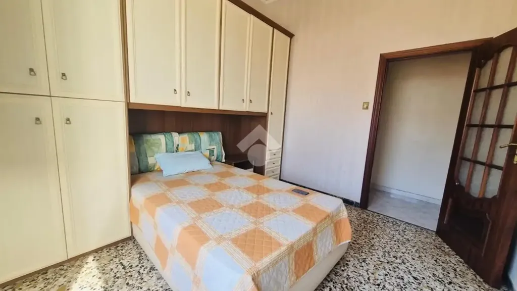 Chambres - Central Trilocale with Balcony in Torre Del Greco