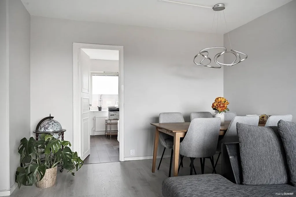 Söögituba - Apartment with Balcony and Garden View in Skåne