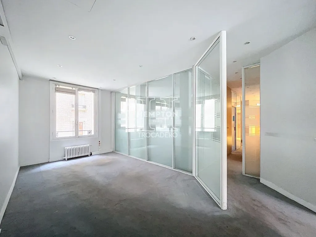 Kabinet - Luxury Duplex with Parking in La Muette, Paris