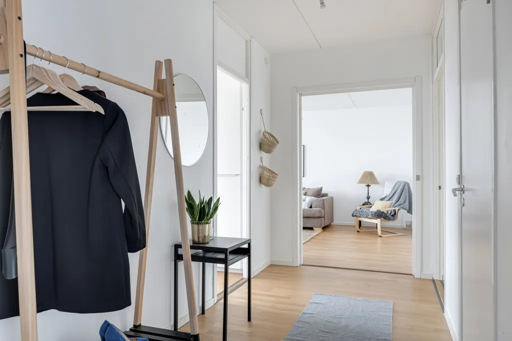 Esik - Spacious Penthouse with Balcony in Lund