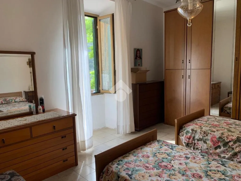 Bedrooms - Ground Floor Apartment with Balcony in Picinisco