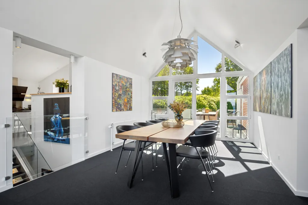 Salle à manger - Architectural House with Water View in Aabenraa