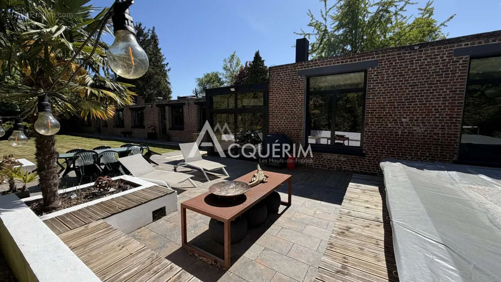 Terrass - Luxury House with Pool in Carvin