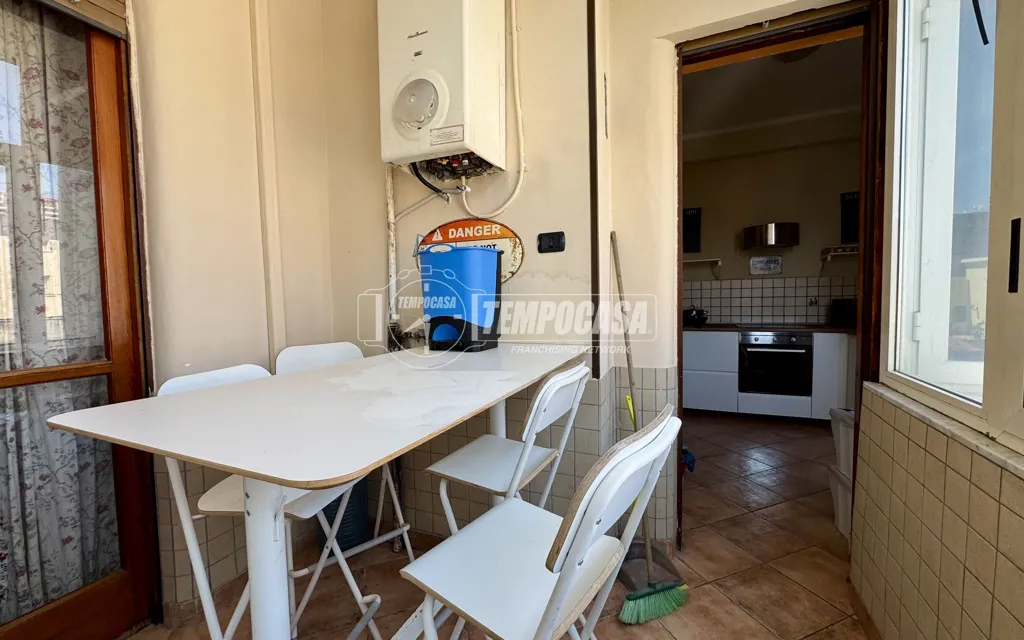 Dining Room - Apartment with Balcony in Caserta Centre