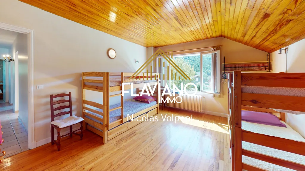 Chambres - Appartement T6 avec Vue Montagne à Barcelonnette