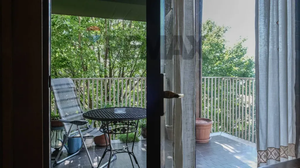 Balcon - Penthouse with Panoramic Views in San Donato Milanese