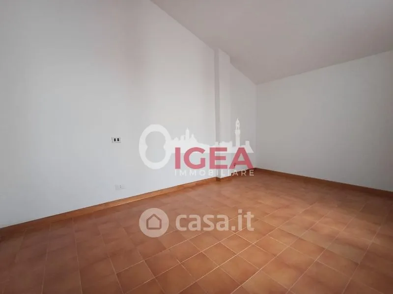 Pièces - Spacious Loft with Terrace in Siena