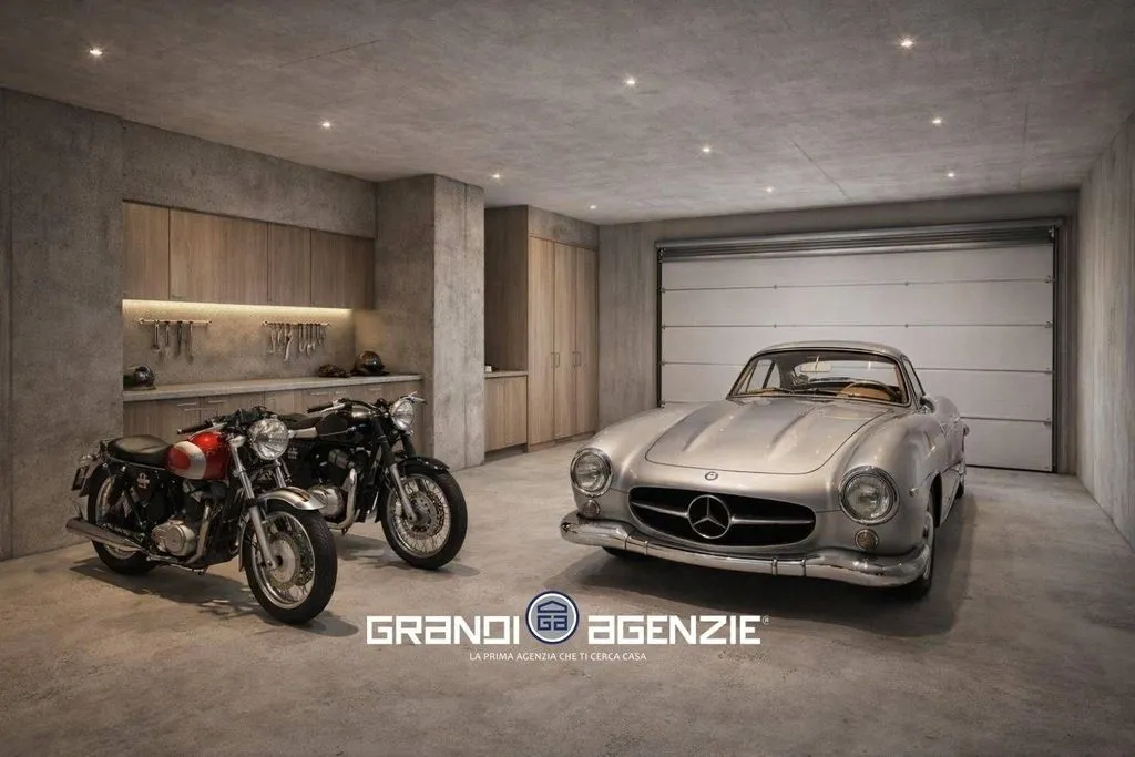 Garage - Contemporary Villa with Private Garden in Trevignano
