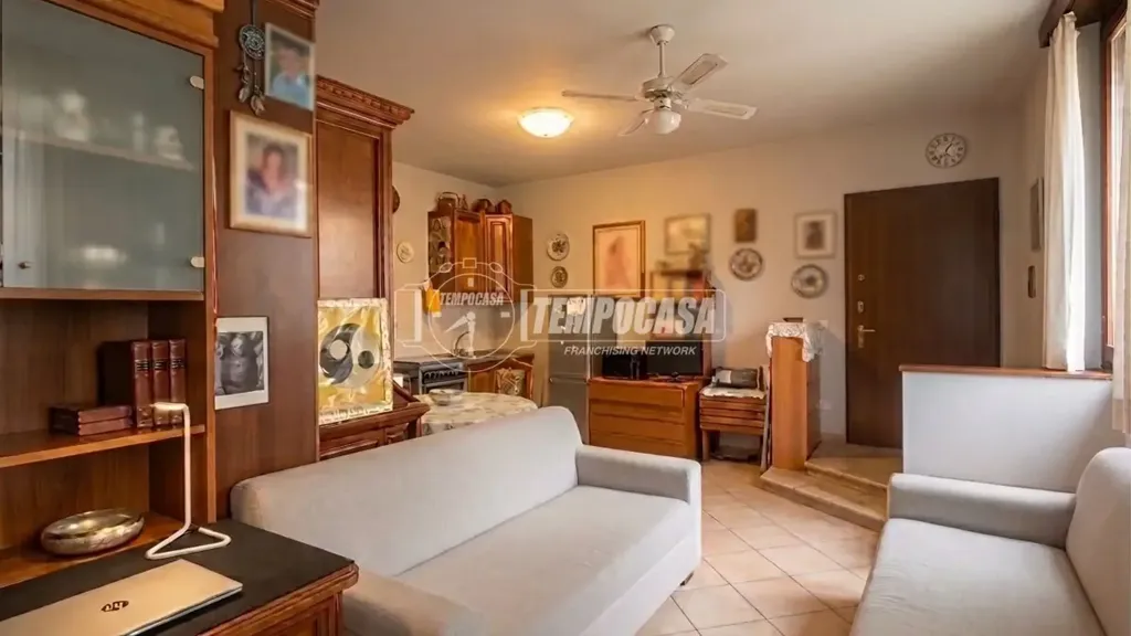 Elutuba - Spacious Studio with Private Parking in Paderno Dugnano