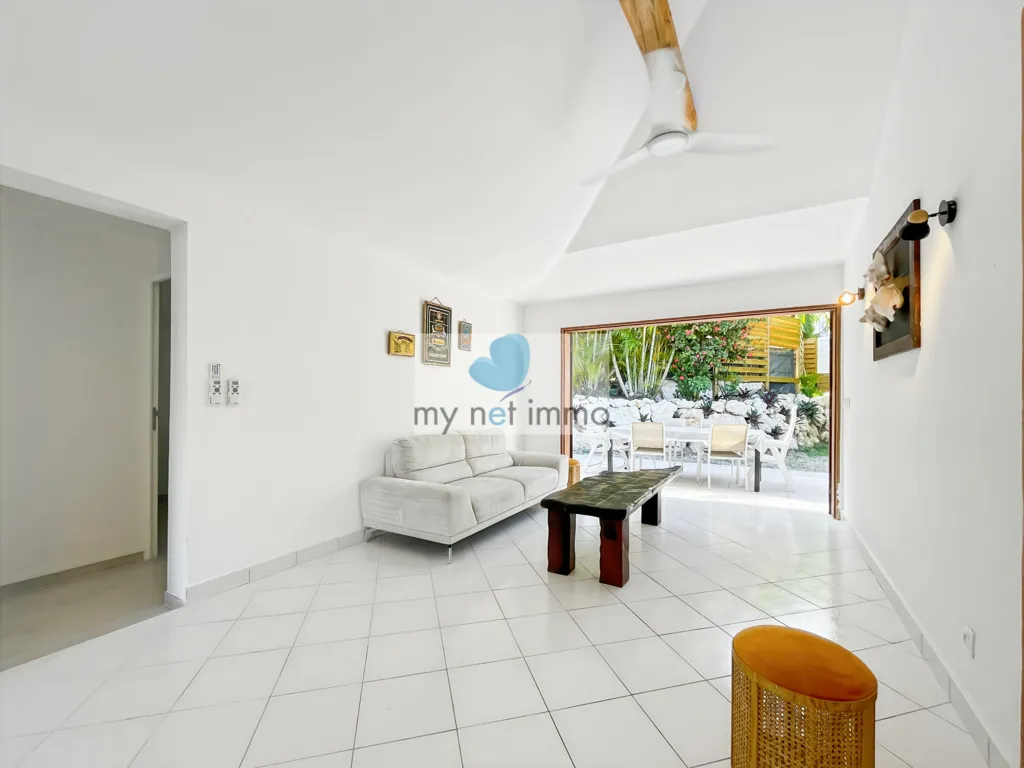 Elutuba - Renovated Villa with Beach Access in Protected Site