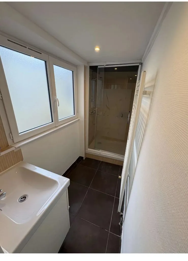 Salles de bain - Maison de Ville avec Cour à Saint-Quentin