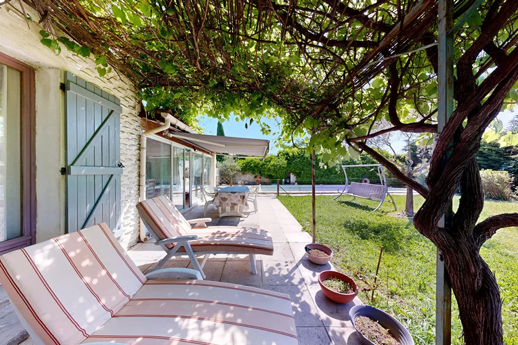 Terrass - Modular House with Pool in Provençal Village