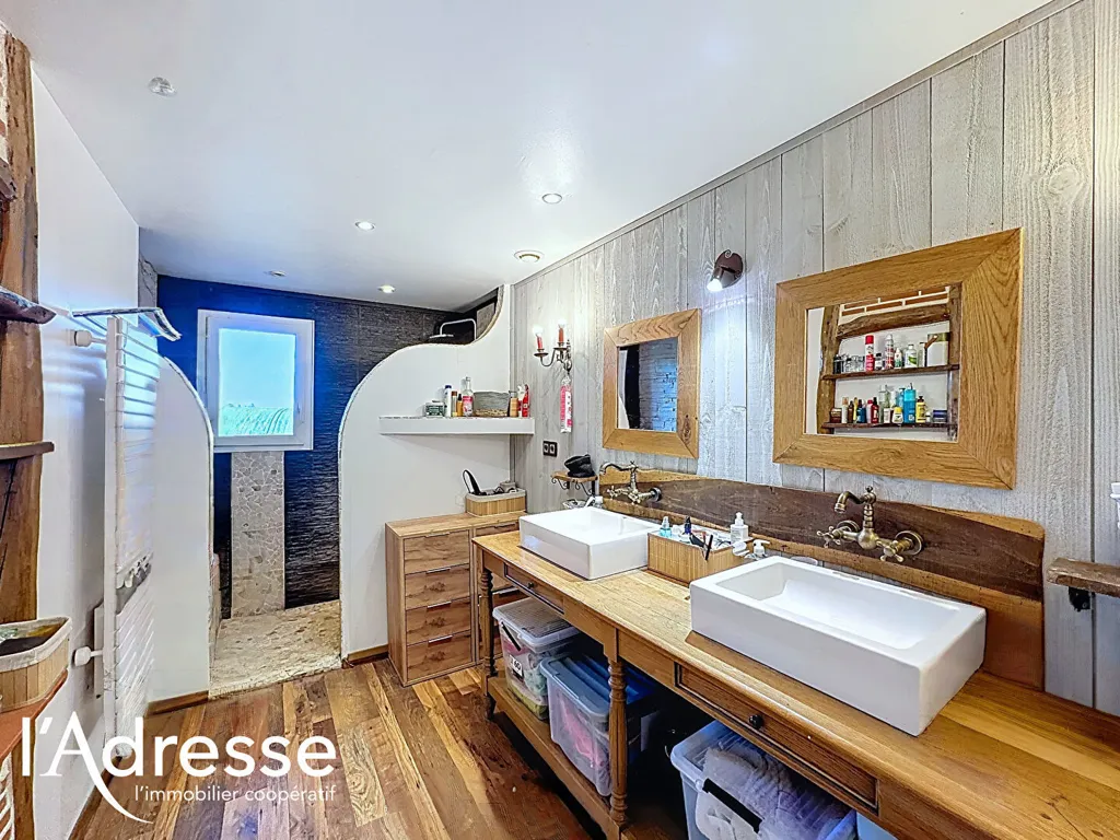 Vannitoad - Renovated House with Views in Juilles