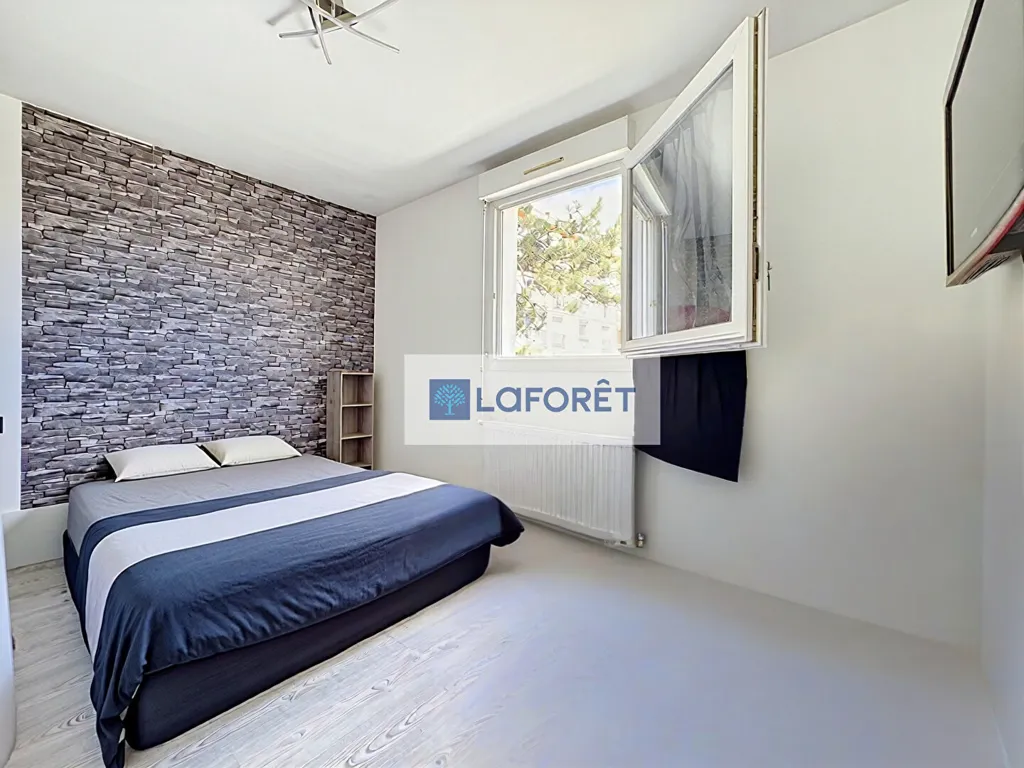 Camere da letto - 5-Piece Flat with Garage in Saint Pierre, Brest