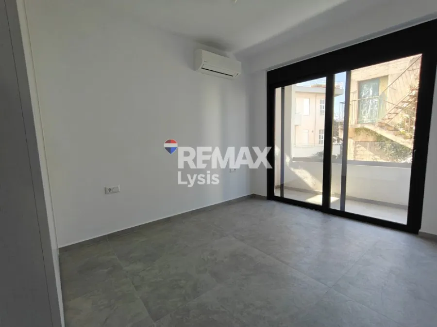 Pièces - New Apartment with Unrestricted View in Glyfada