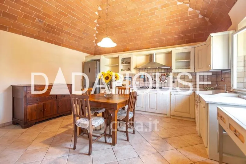 Köök - Rustic Corner House with Garden in Cascina