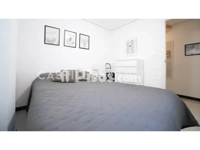 Chambres - Appartement 2 pièces à ES