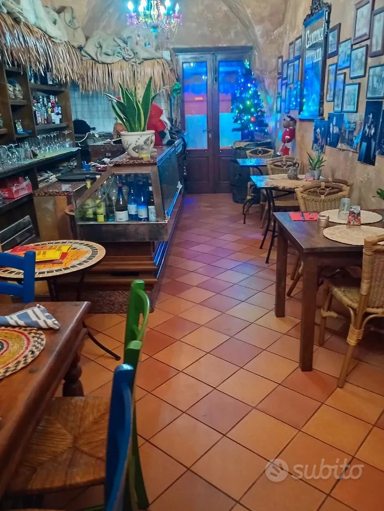 Salle à manger - Seafront Restaurant in Spotorno