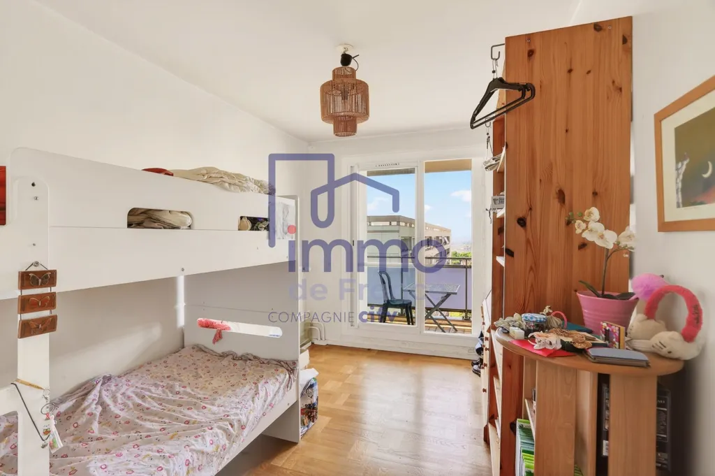 Camere da letto - Flat with Balcony in Caluire, Montessuy