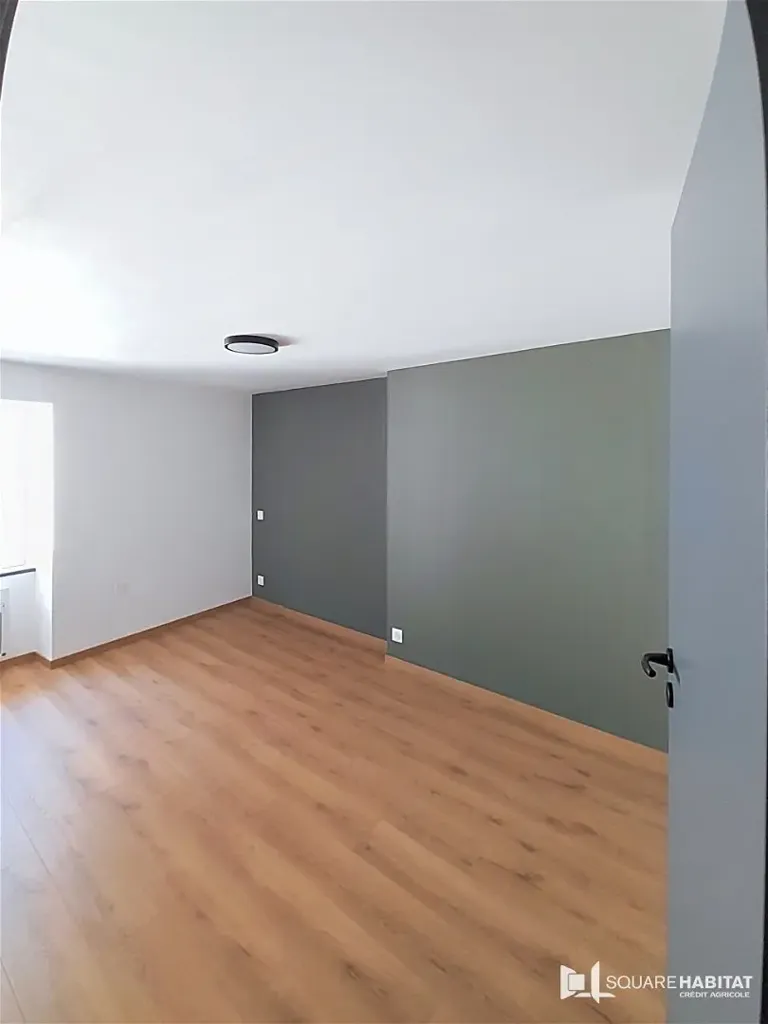 Stanze - 4-Piece Apartment with Balcony in Ploermel