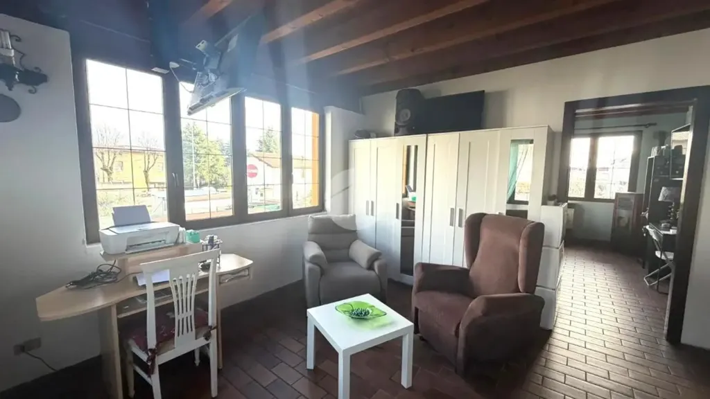 Elutuba - Villa with Pool in Puegnago Sul Garda