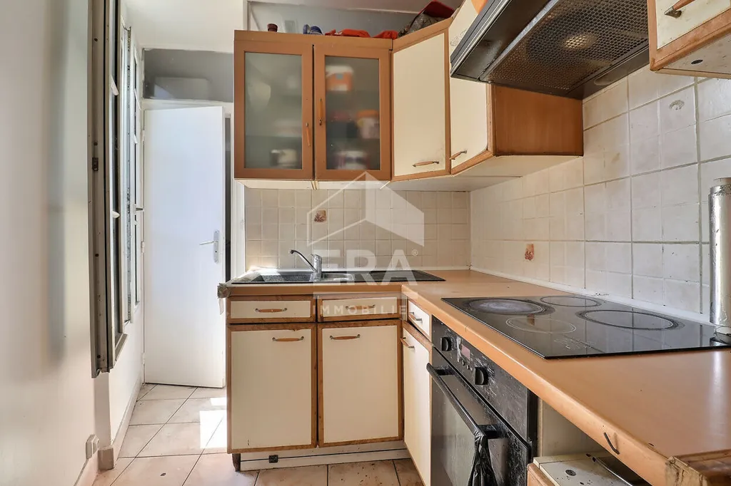 Cucina - Bright 2-Bedroom Apartment in Bezons