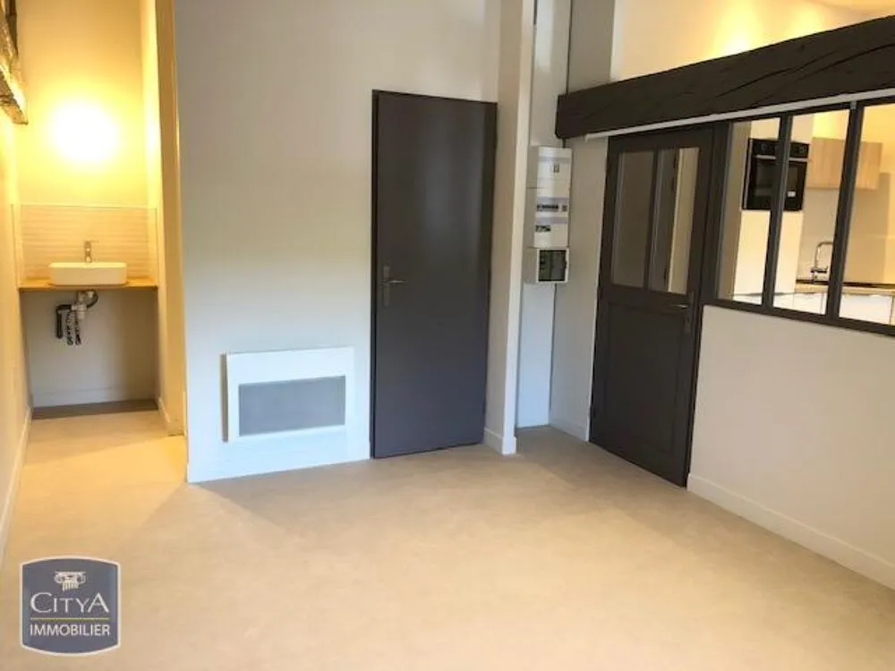 Pièces - Appartement 2 Pièces avec Vue Dégagée à Sarlat