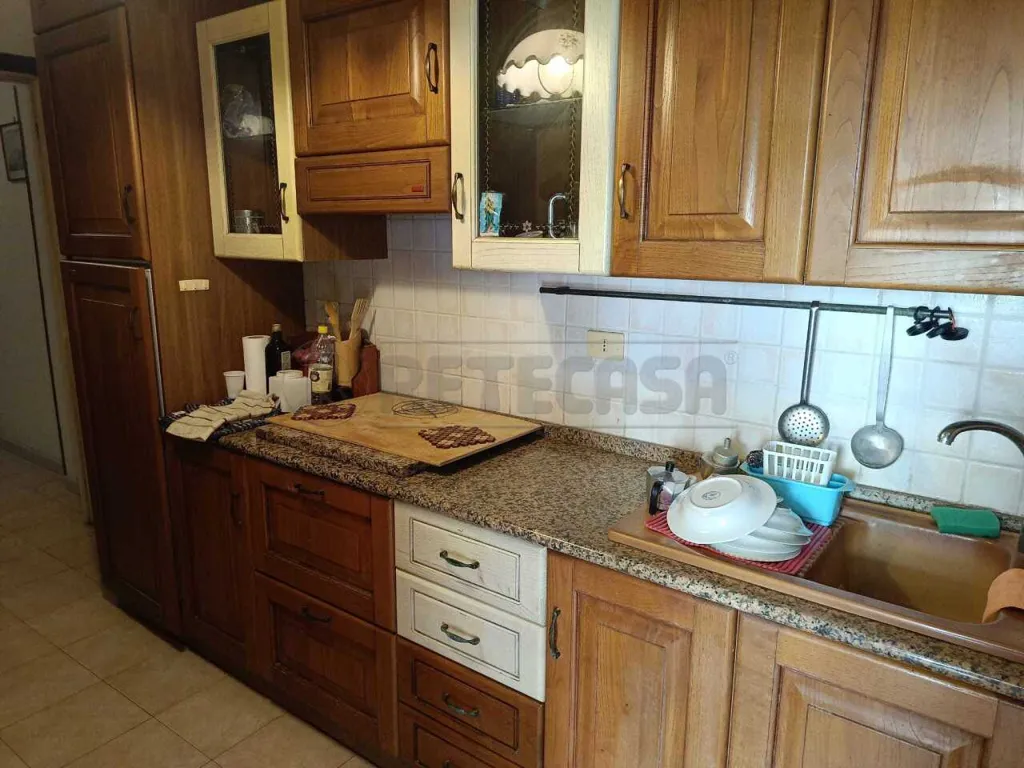 Cuisine - Rear-Facing Apartment with Terrace in Ladispoli